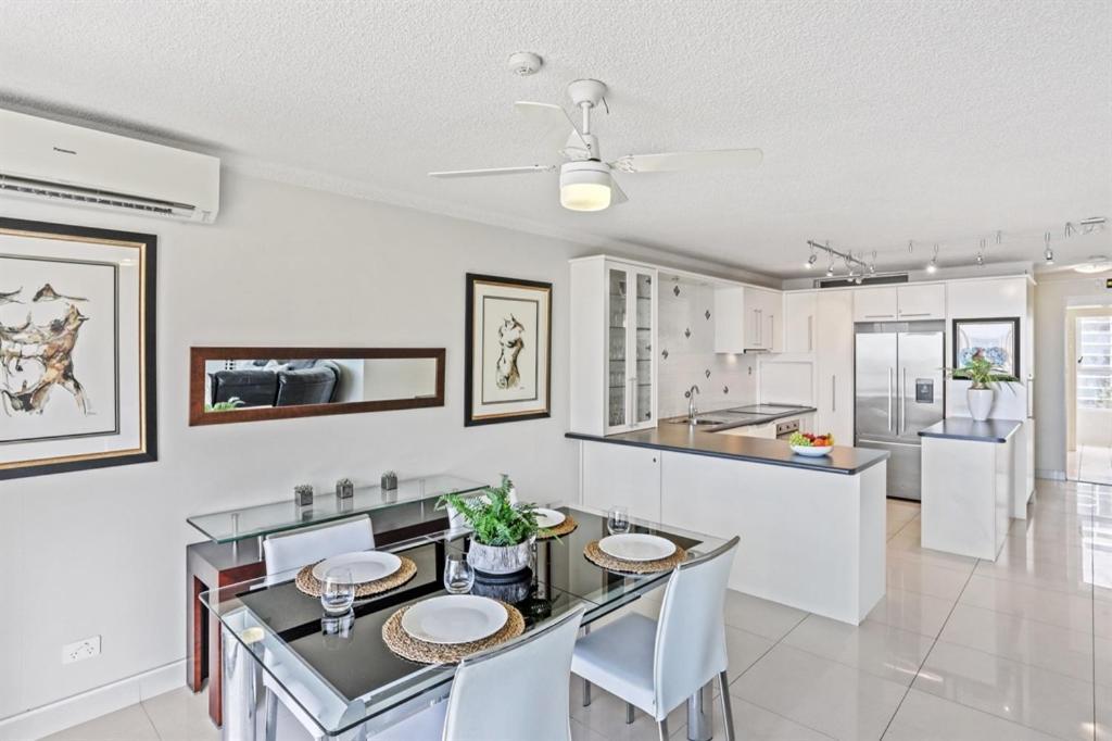 غولد كوست One The Esplanade Apartments On Surfers Paradise المظهر الخارجي الصورة